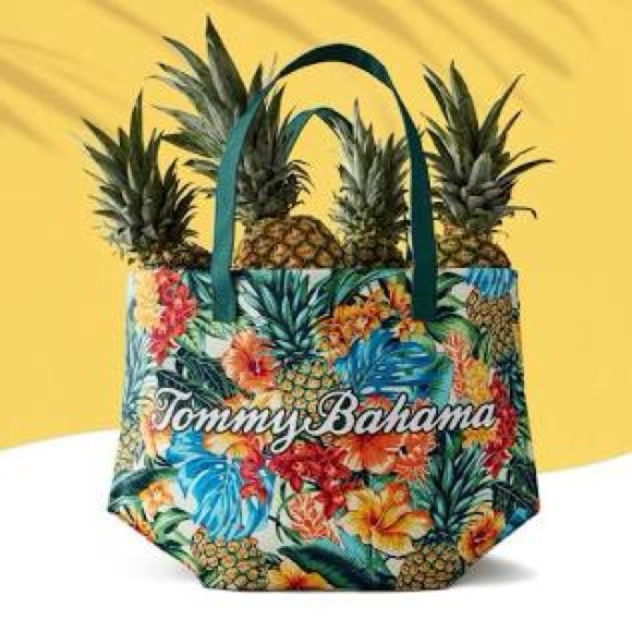 NWT Tommy Bahama Tropical Island Pineapple Blooms Beach Tote Bag - Picture 1 of 5